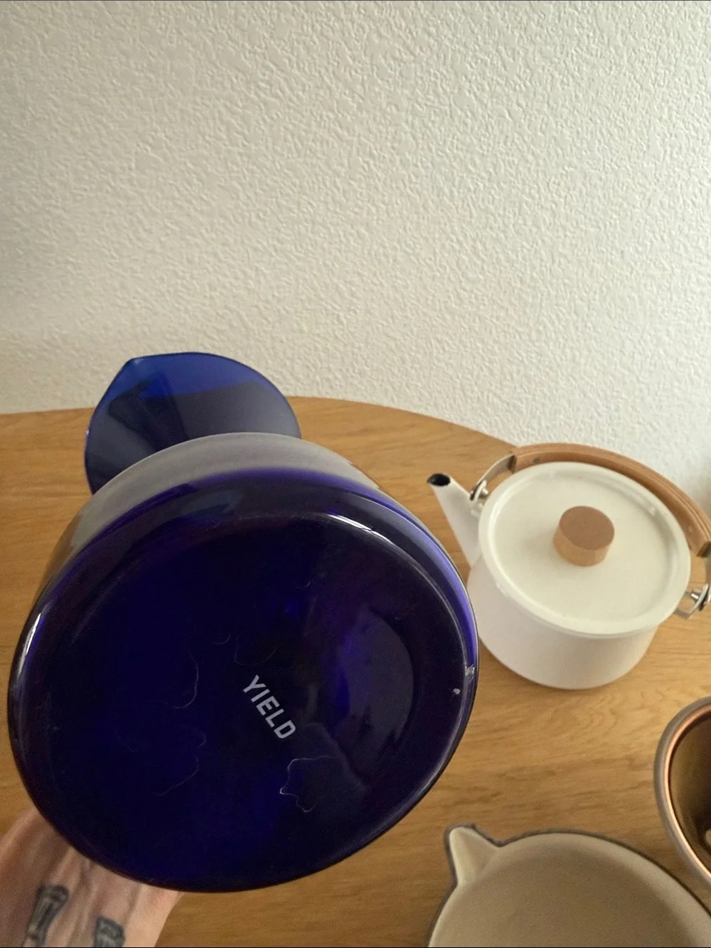 Yield Coffee MOMA glass coffee pour over carafe